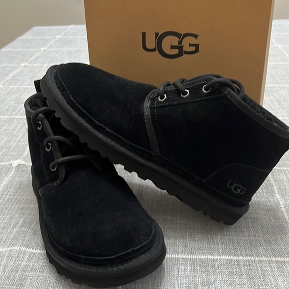 UGG Shoes - ♥️BNIB UGGS♥️